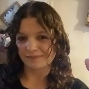 Meet your Posher, Lorena